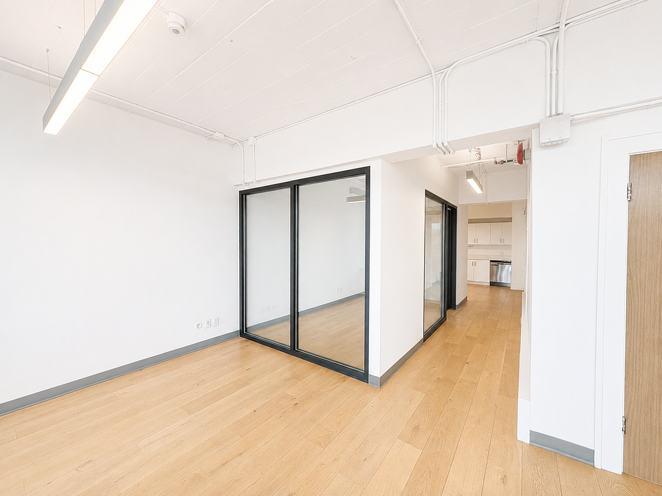 610 - 318 Homer Street, Vancouver, BC