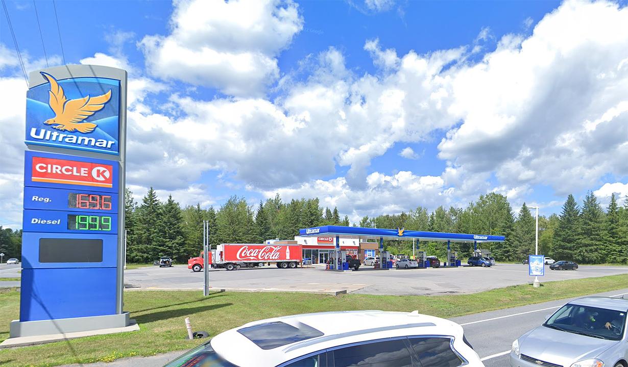 715 Limoges Road, Limoges, ON