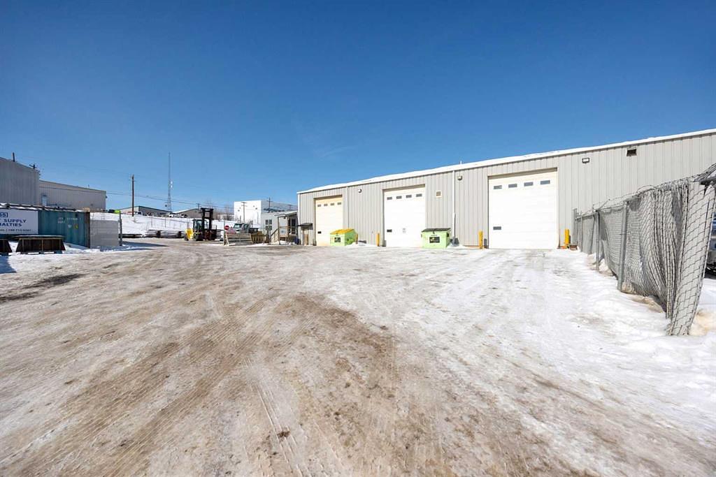 290 Maclennan Crescent, Fort McMurray, AB