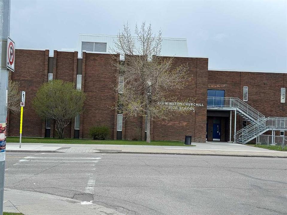 33 - 3616 52 Avenue Northwest, Calgary, AB