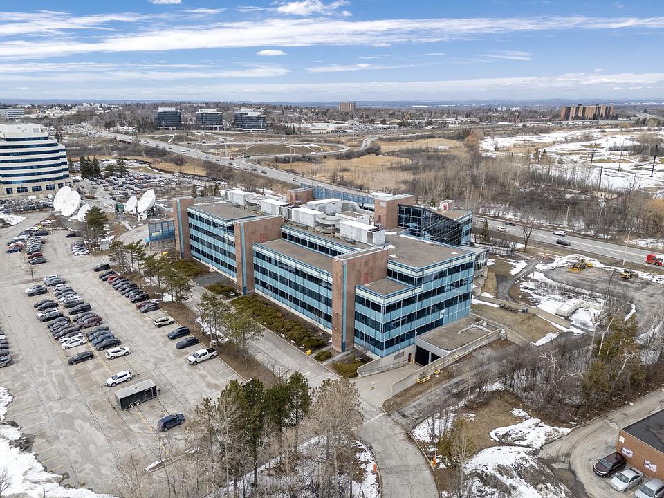 A200 - 1601 Telesat Court, Ottawa, ON