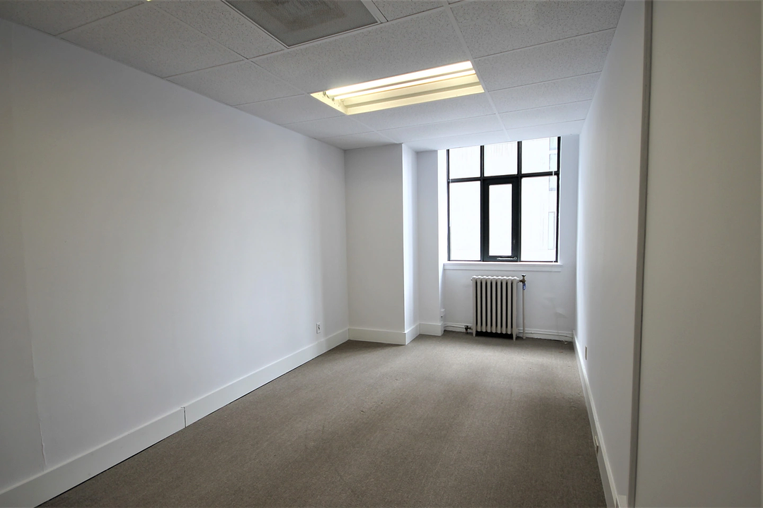 605 - 80 Richmond Street West, Toronto, ON