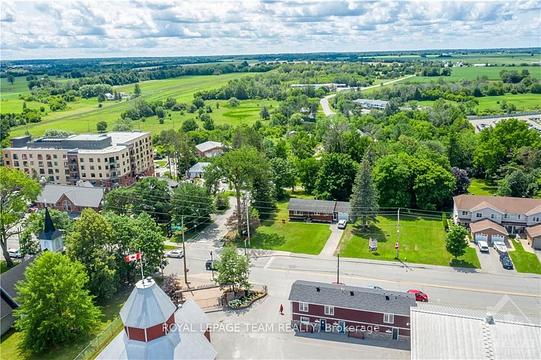 3787 Carp Road, Ottawa, ON