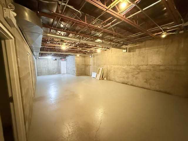 10037 100 Street, Peace River, AB