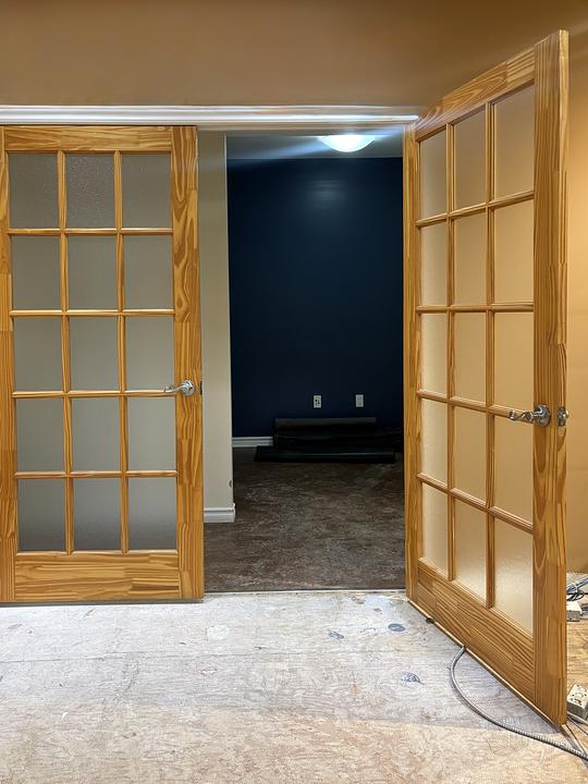 ground floor - 6407 Quinpool Road, Halifax, NS