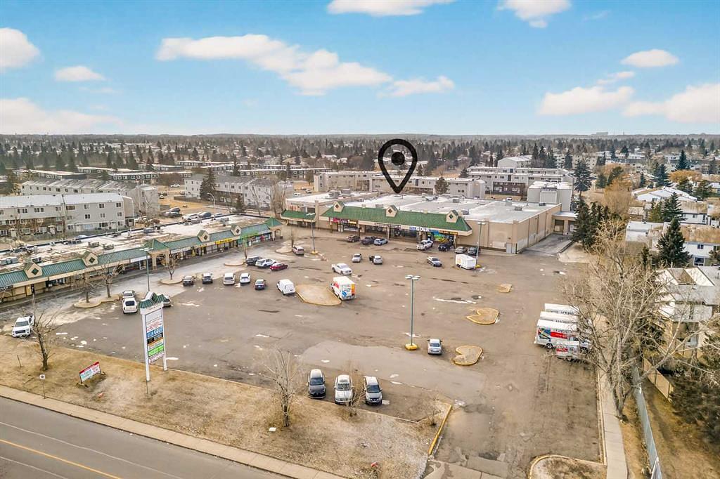 8278 175 Street Northwest, Edmonton, AB