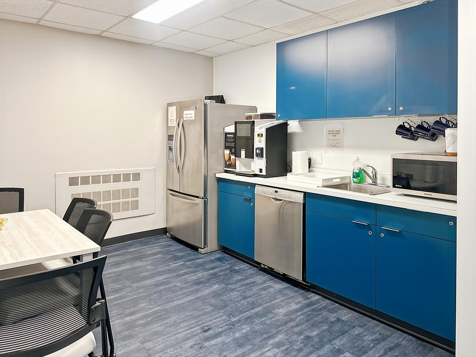 Saskatchewan - 2125 11th Avenue, Regina, SK