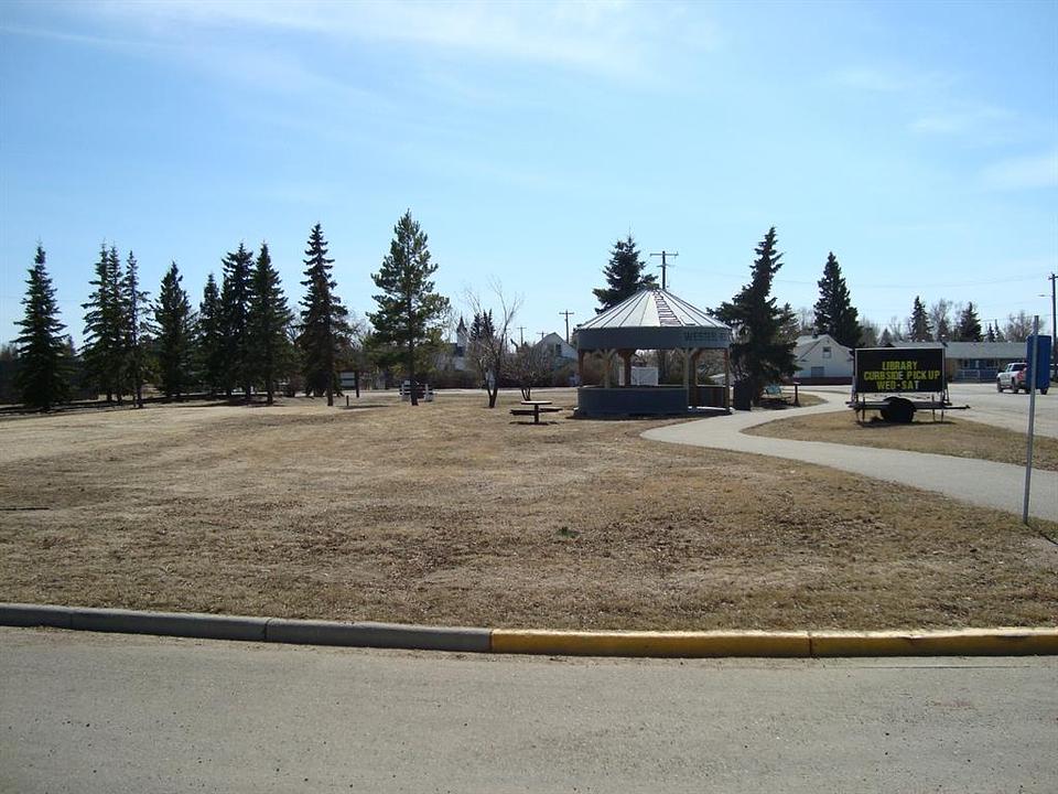 Main Street, Trochu, AB