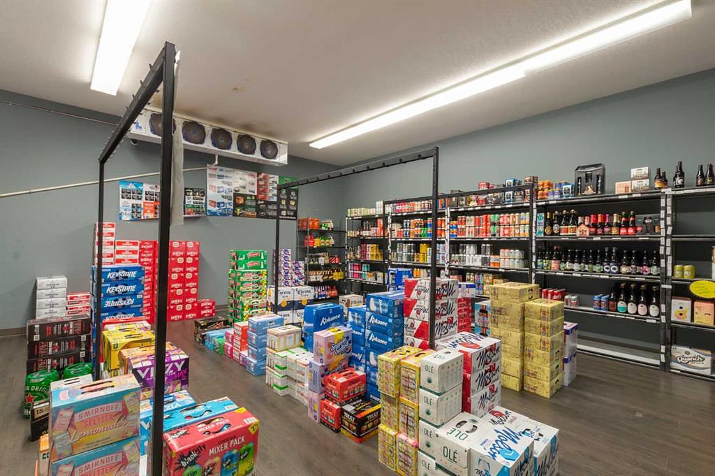 5922 50 Avenue, Stettler, AB
