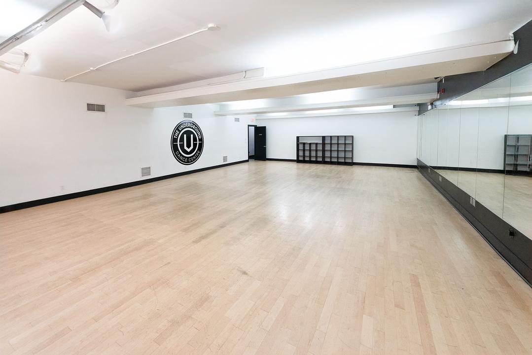 224 Richmond Street West, Toronto, ON
