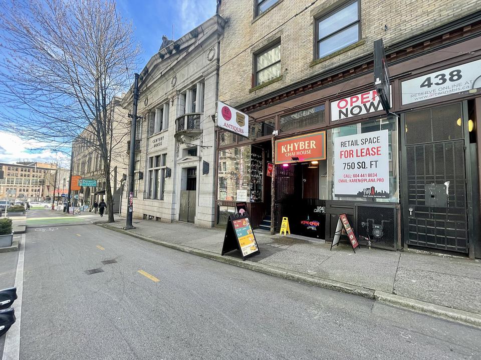 438 Richards Street, Vancouver, BC