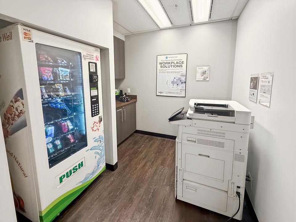 1100-777 Hornby Street, Vancouver, BC