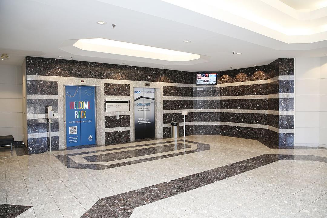 3rd FL - 9050 Yonge Street, Richmond Hill, ON