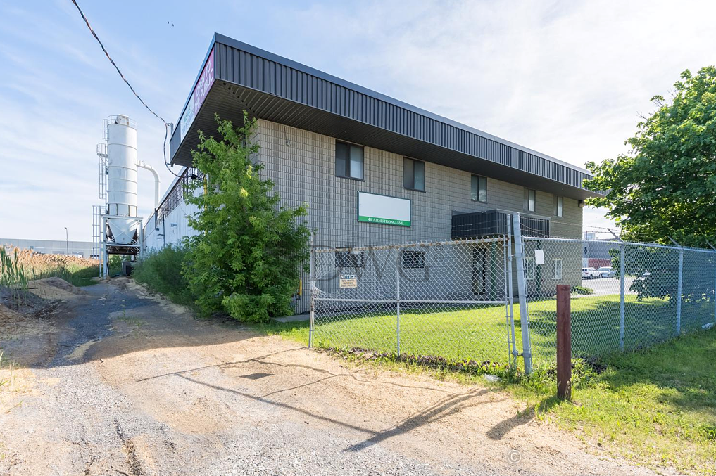 46 Armstrong Avenue, Halton Hills, ON