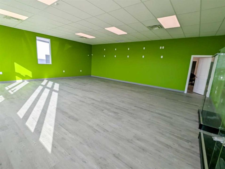 304 - 4979 Southlands Drive Southeast, Medicine Hat, AB