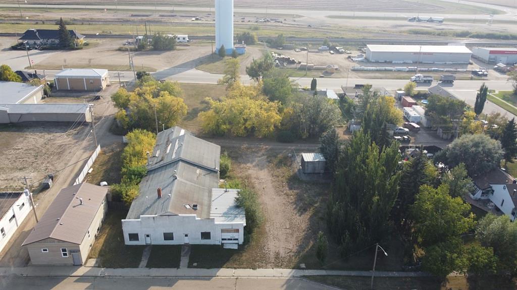 5019 52 Avenue, Viking, AB
