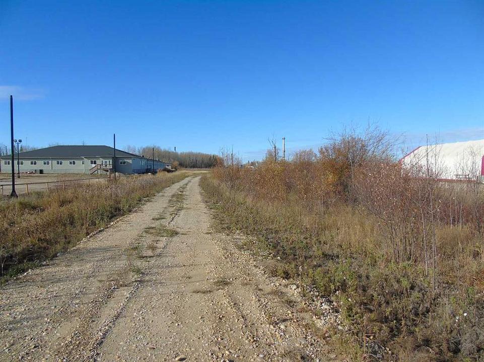 West Mitsue Ind Road, Slave Lake, AB