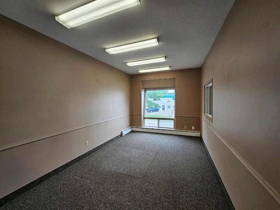 1A - 7836 49 Avenue, Red Deer, AB