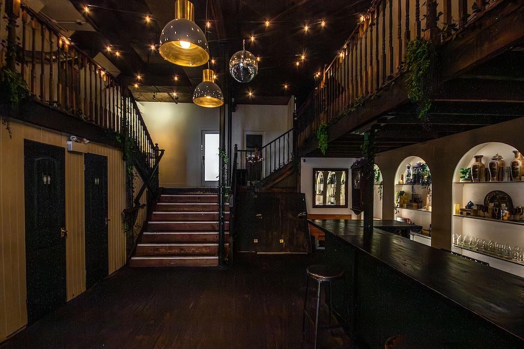 1024 Main St, Vancouver, BC