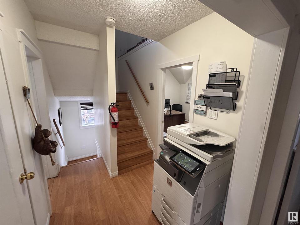 12615 Stony Plain Road, Edmonton, AB