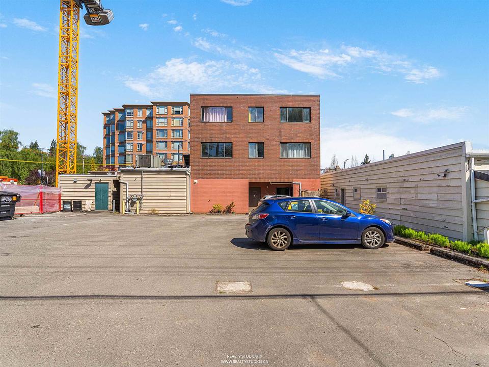 4572 West 10th Avenue, Vancouver, BC