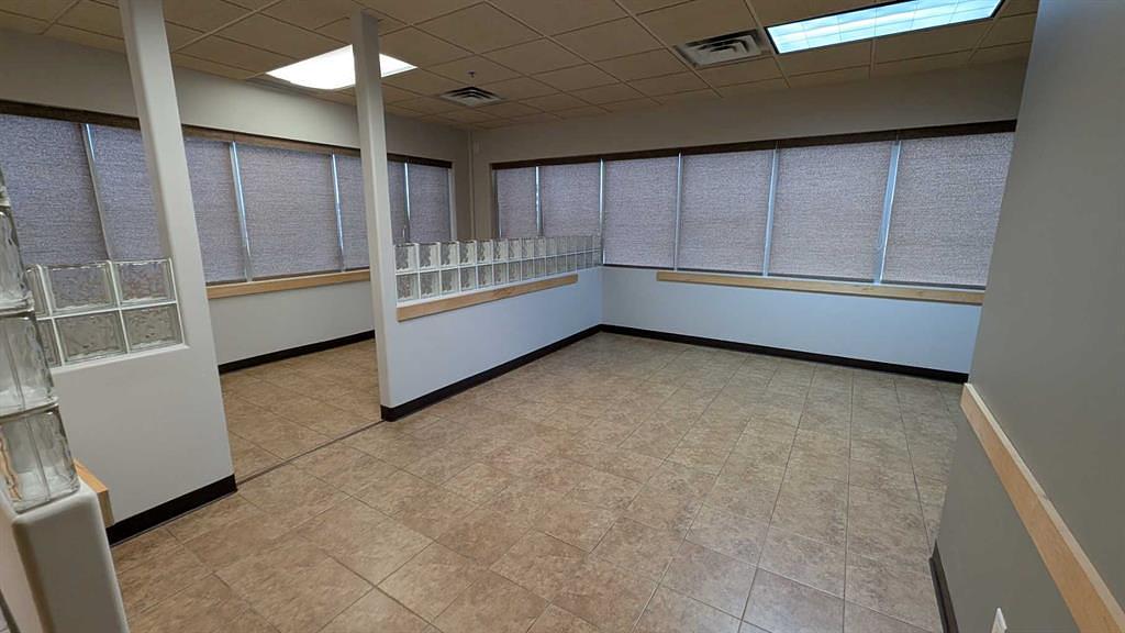 6708 48 Avenue, Camrose, AB