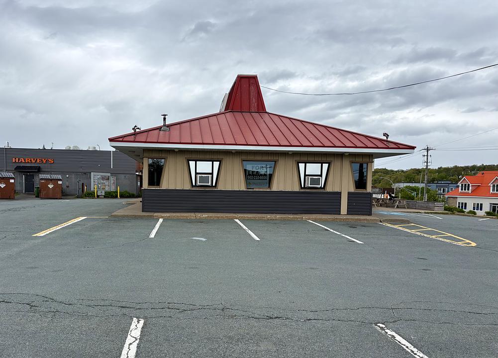 10 Gordon Avenue, Dartmouth, NS