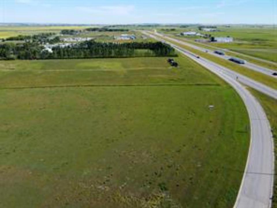 24 Street South East, High River, AB