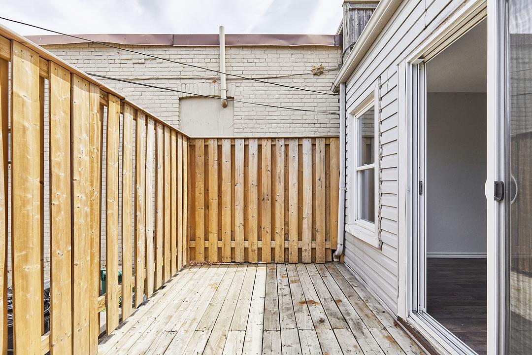 363 Barton Street East, Hamilton, ON