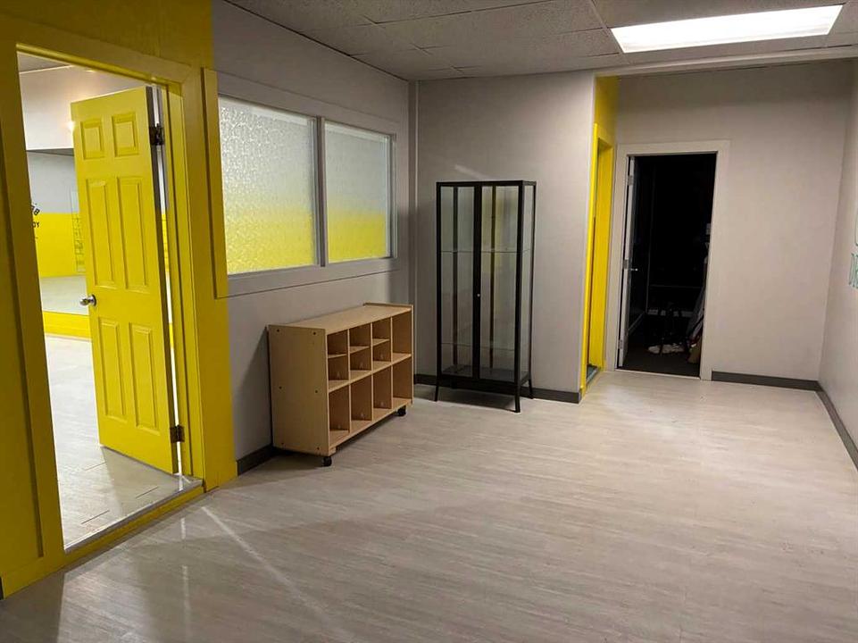 11253 30 Street Southwest, Calgary, AB