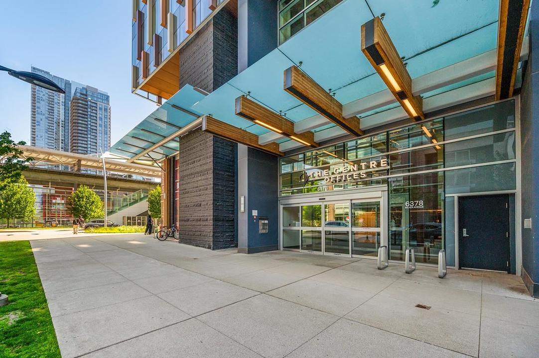 527 - 6378 Silver Avenue, Burnaby, BC