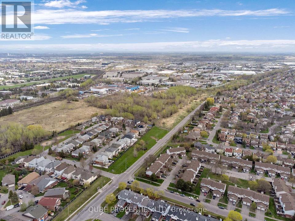 2101 Johnston Road, Ottawa, ON