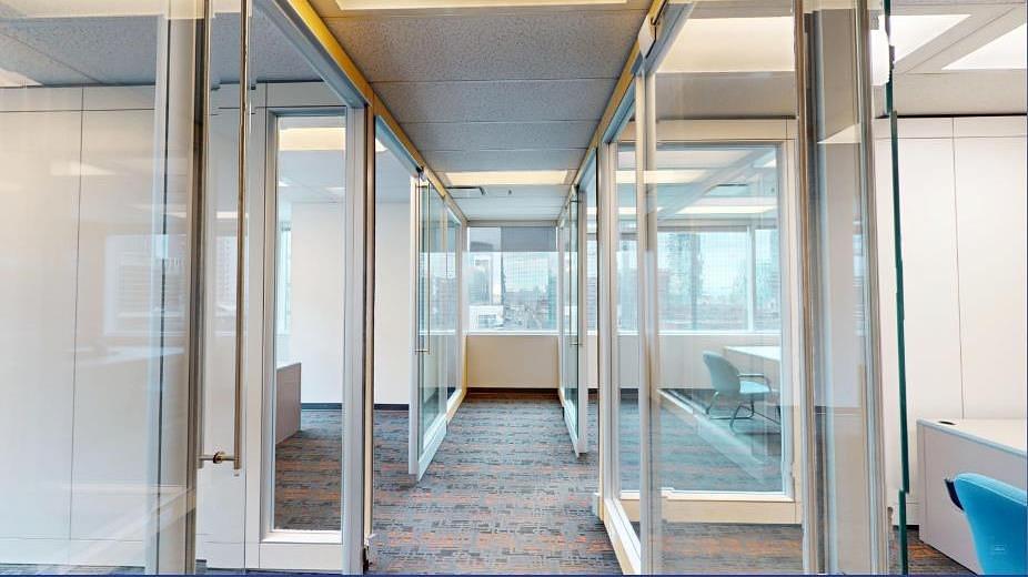 1010 & 1050 - 396 11 Avenue Southwest, Calgary, AB