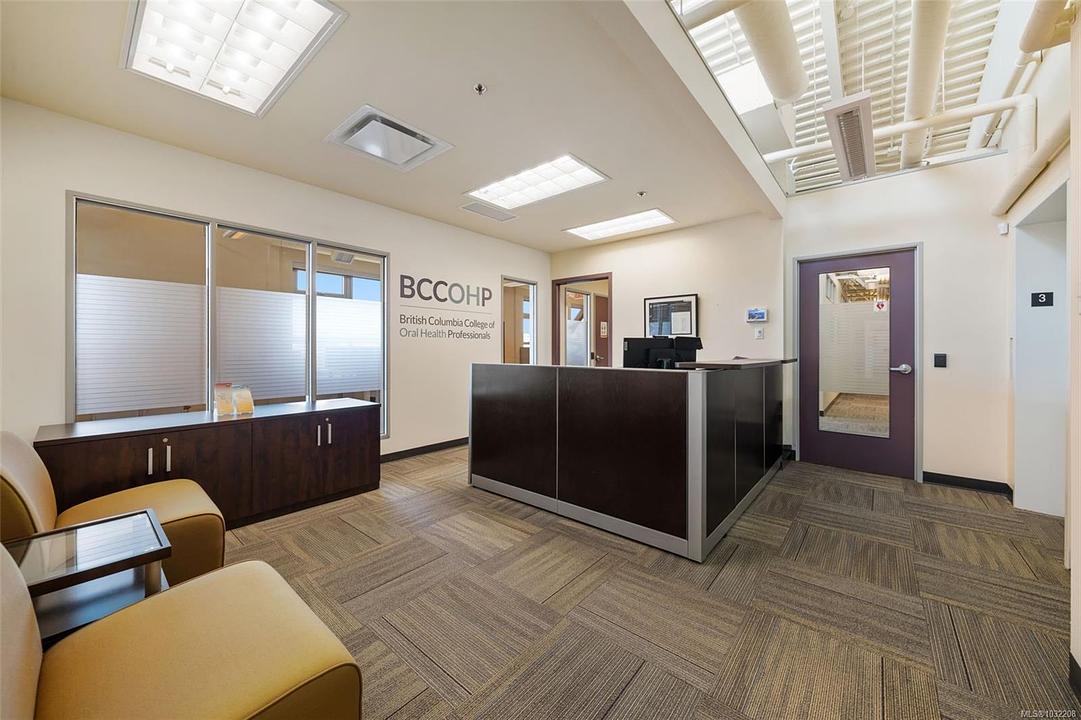 300-305 - 388 Harbour Road, Victoria, BC