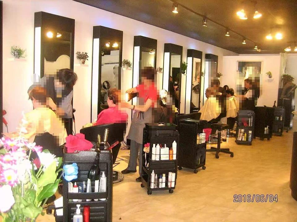 8538 Granville Street, Vancouver, BC
