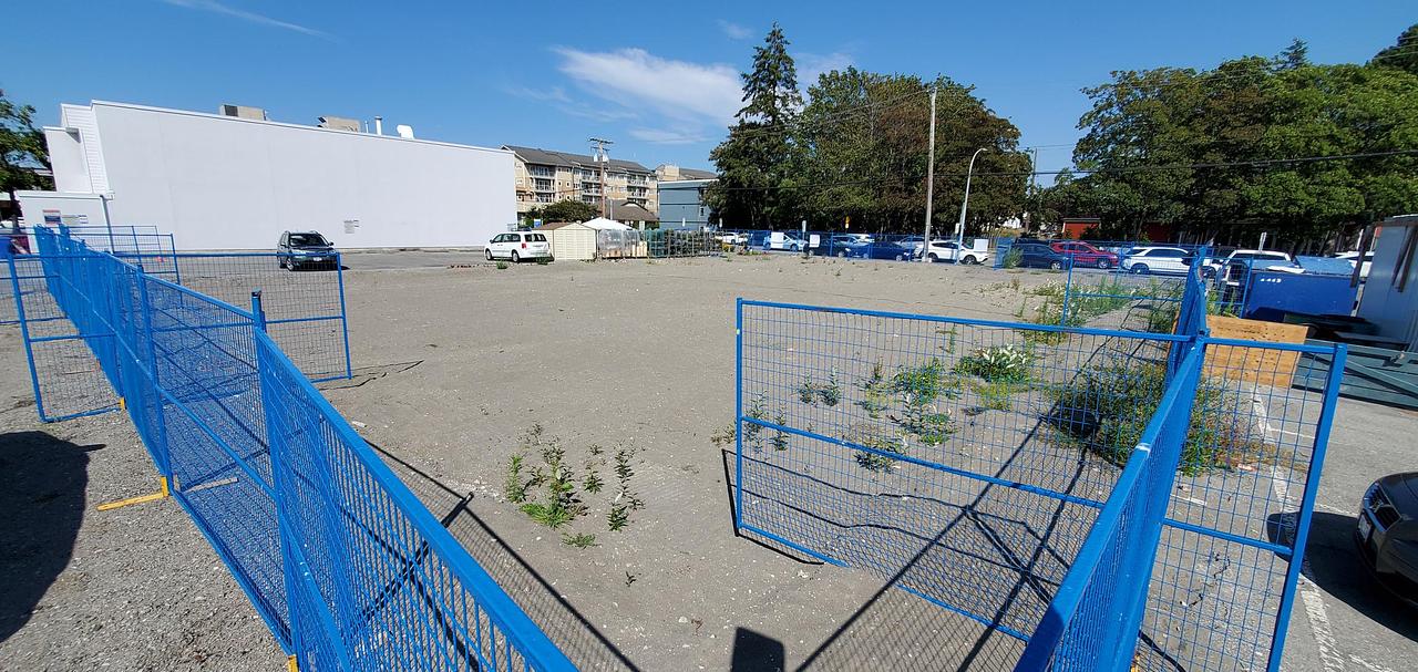 12051 Number 1 Road, Richmond, BC