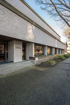 1682 West 7th Avenue, Vancouver, BC
