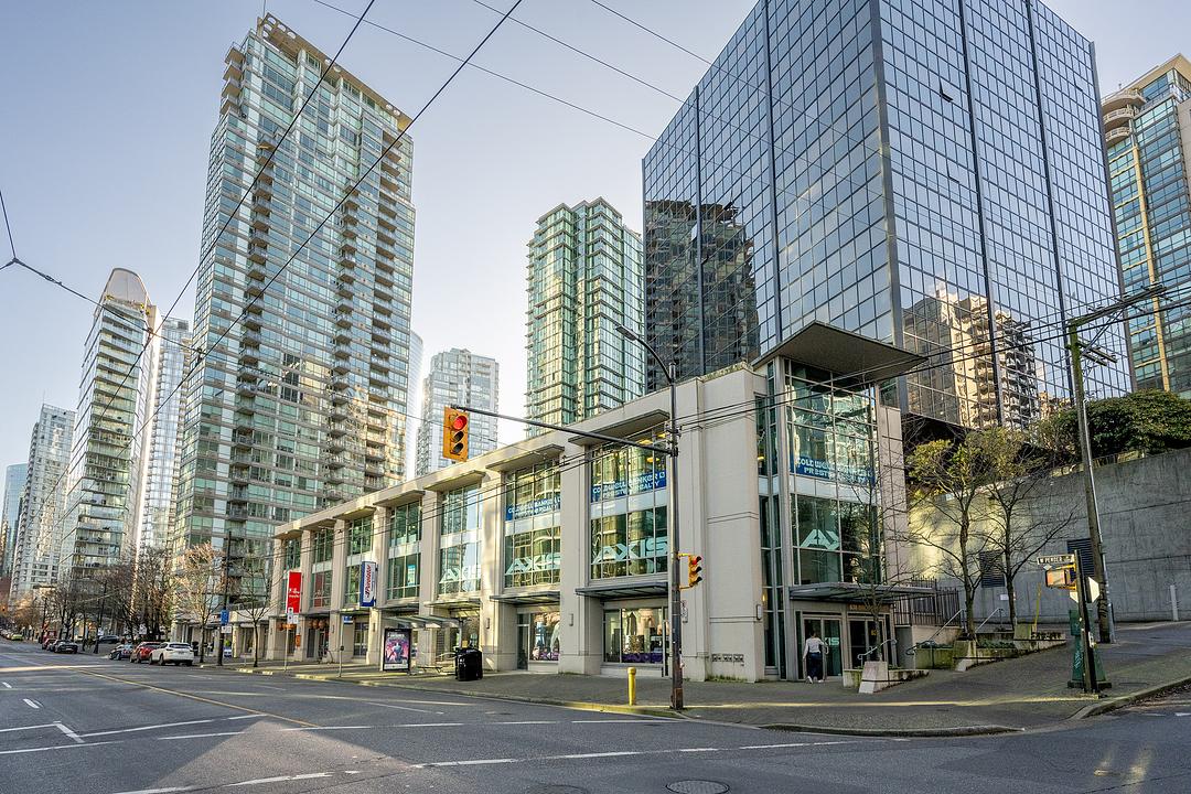 330 - 638 Broughton St, Vancouver, BC