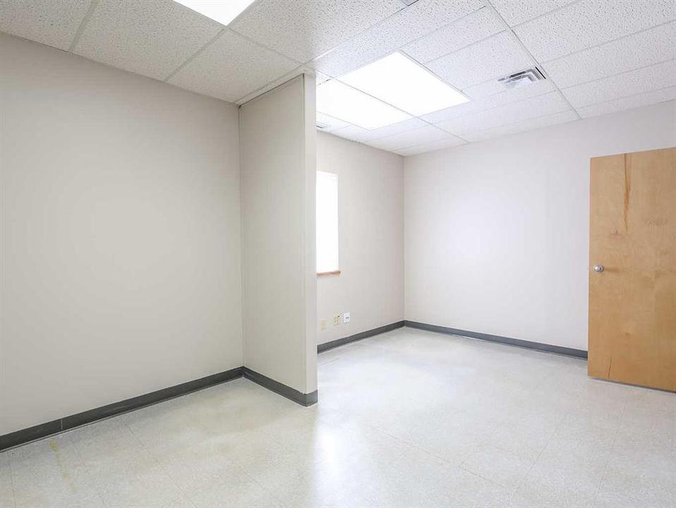 5003 47 Street, Stettler, AB