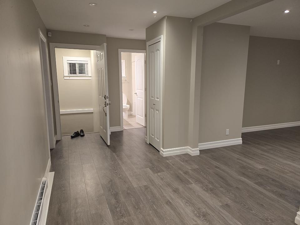 22504 Lougheed Highway, Maple Ridge, BC