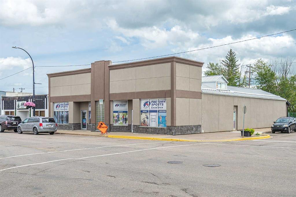 4901 49 Avenue, Lloydminster, SK