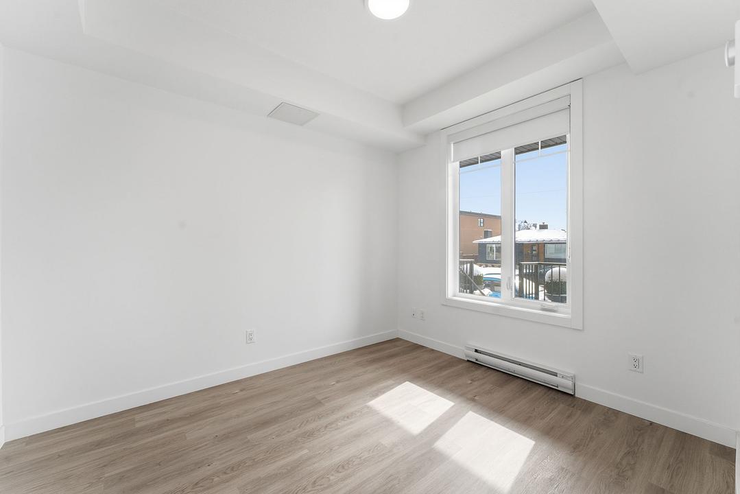 109 - 3360 16 Street Southwest, Calgary, AB