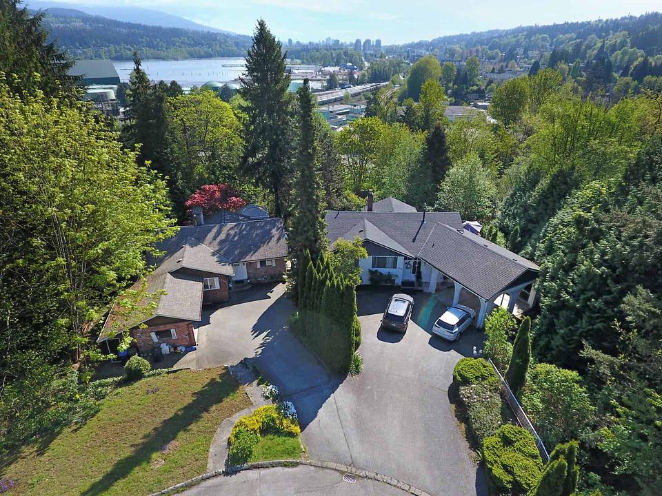 1860 Charles Street, Port Moody, BC