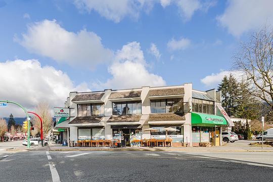 3012 Edgemont Boulevard, North Vancouver, BC