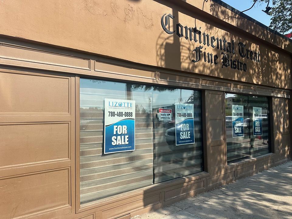 10560 82 Avenue Northwest, Edmonton, AB