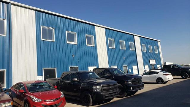8800 Venture Avenue Southeast, Calgary, AB