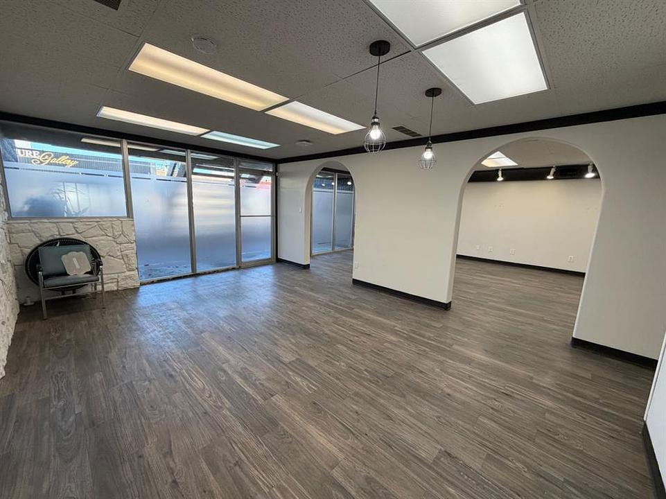 5019 50 Street, Lloydminster, AB
