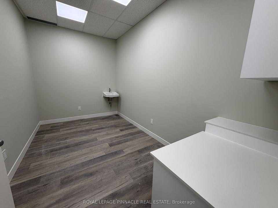 102-03 - 3 Cross Street, Welland, ON