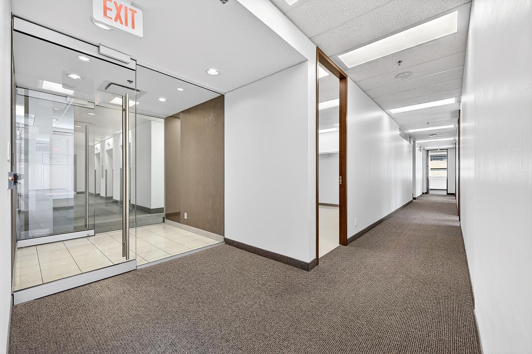 396 11 Avenue Southwest, Calgary, AB