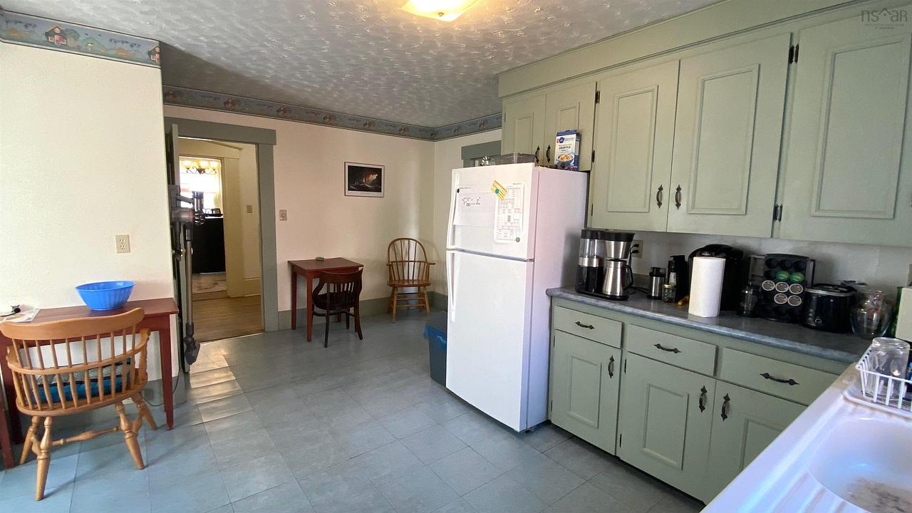 28 King Street, Lunenburg, NS